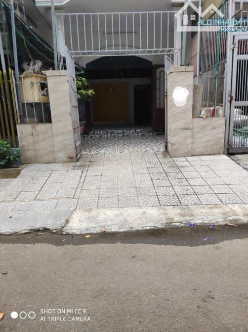Cần bán nhà mặt tiền đường Trần Khánh Dư, P. Tây Lộc, TP Huế chỉ 3,x tỉ.