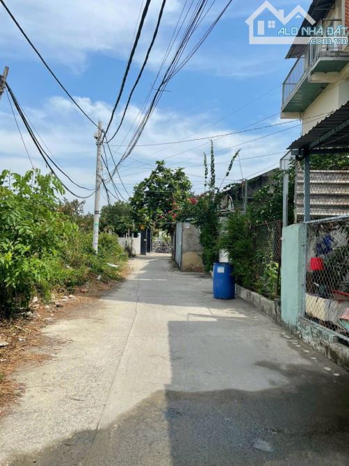 120m2 đất thổ cư đường Nguyễn Văn Tạo, Sổ riêng, hẻm xe hơi, Giá: 2 tỷ 750tr