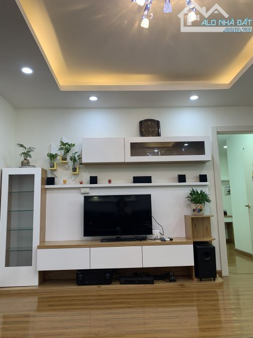 Bán gấp căn hộ 76m2 CT3 Nam Cường full nội thất giá rẻ