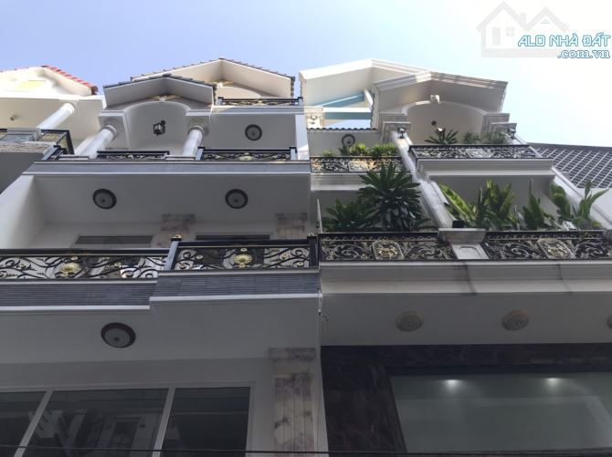 HXH GẦN EMART PHAN HUY ÍCH-P14 GV-5 LẦU MỚI ĐẸP Ở NGAY-4PN-60M2-NGANG 4M-CHỈ 7.59 TỶ TL