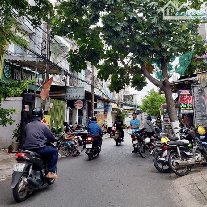 Bán Nhà 2 Lầu Tâm Huyết Ngay BigC P. Long Bình Tân, Biên Hoà, Đồng Nai