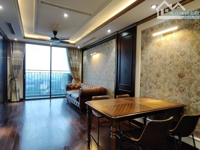 Chuyển nhượng căn hộ 3 ngủ HC Golden City, Hồng Tiến,Long Biên chỉ 7,5 tỷ