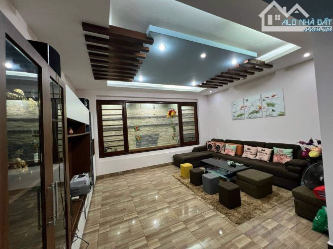 ? BIỆT THỰ LK LÁNG HẠ VỊ TRÍ VIP 3 THOÁNG ÔTÔ TRÁNH ĐỖ KINH DOANH 70m2 MT 5.5m, 32 TỶ - 1
