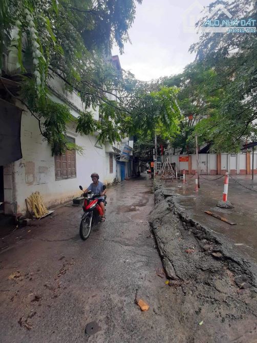 BÁN ĐẤT KIM GIANG ĐẠI KIM HOÀNG MAI 65M 10TỶ MT 5.2M NGÕ RỘNG ÔTÔ CHẠY QUA CỬA GẦN TRƯỜNG - 2