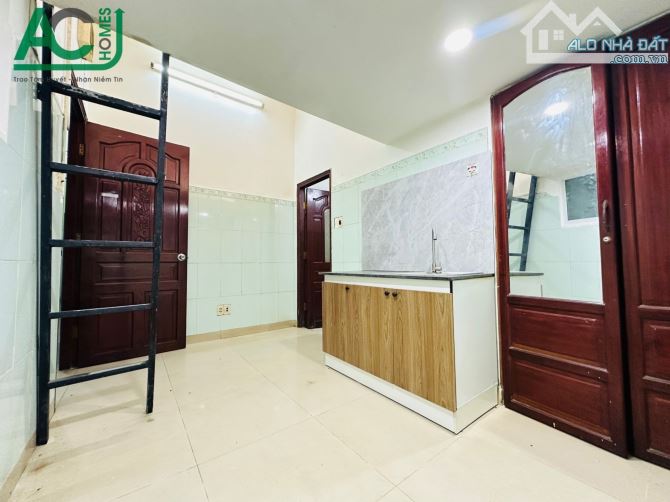 Cho thuê Duplex có nội thất tại Sơn Kì gần Aeon Mall Tân Phú - 2
