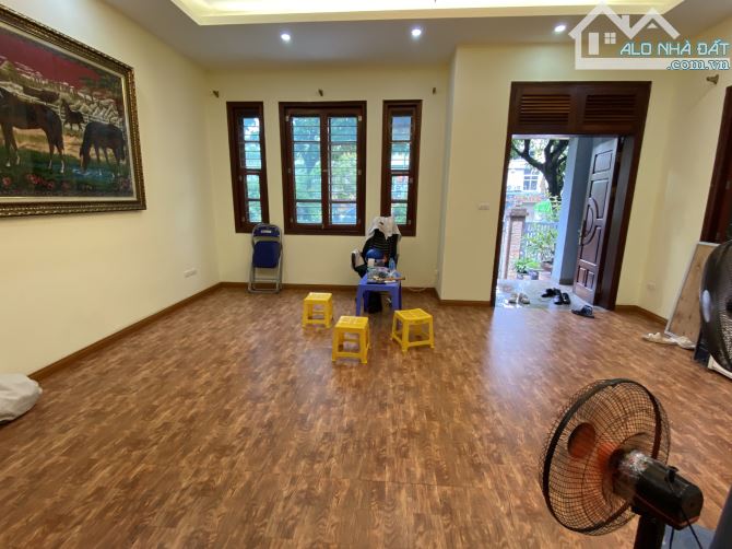 Cho thuê nhà mặt phố Trung Văn, 180m2, 4 tầng làm văn phòng, trung tâm đào tạo - 2