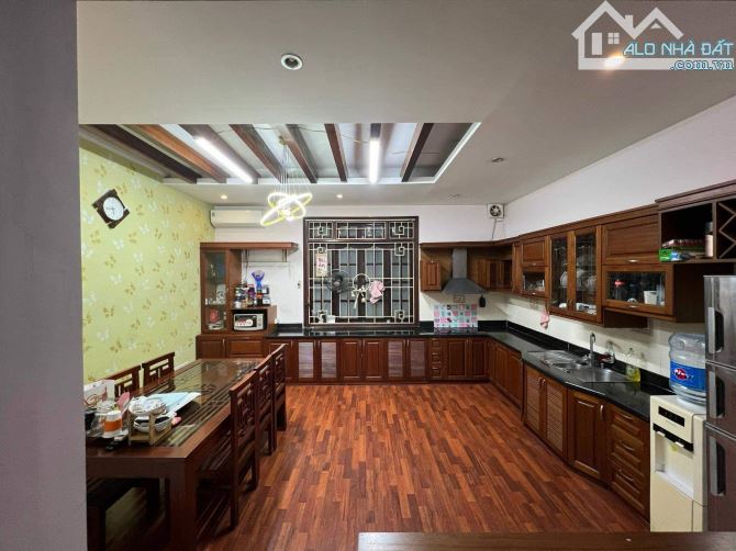 ? BIỆT THỰ LK LÁNG HẠ VỊ TRÍ VIP 3 THOÁNG ÔTÔ TRÁNH ĐỖ KINH DOANH 70m2 MT 5.5m, 32 TỶ - 2