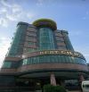 Bán khách sạn trung tâm Cà Mau , 5800m2 ,90 phòng , bank định giá 150 tỷ - Giá bán 85 tỷ