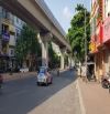 Hiếm. Bán nhà 3 tầng MP Yên Lãng, ngay nút giao với phố Thái Hà cực giá trị. 110m2 MT: 6m.