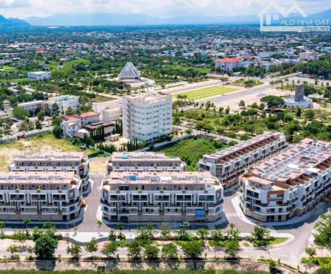 BÁN NHÀ PHỐ LIỀN KỀ GIÁ TỐT - K1 THÀNH PHỐ PHAN RANG NINH THUẬN