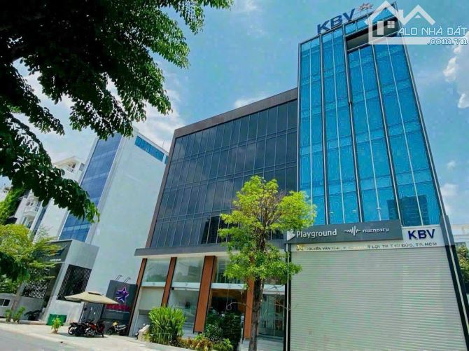 Ngộp Bank - Bán gấp tòa nhà MT Phan Đình Phùng, PN - 10x25m, 6 tầng, HĐT: 4 tỷ/ năm