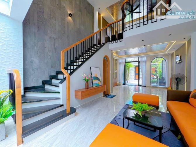 Lên Sóng 2 Em Hoa Hậu Chân Siêu Dài🆘 Đường Số 27🆘 Lê Đức Thọ Phường 6🆘4X19M 4 LẦU - 11