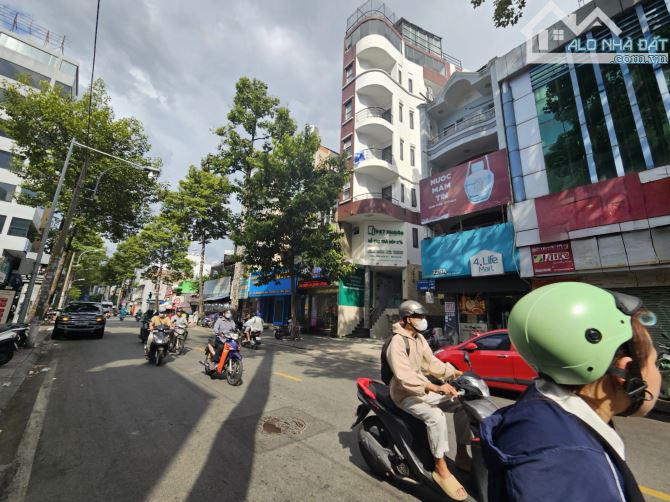 Cho thuê nhà 255B-255C Trần Quang Khải, Phường Tân Định, Quận 1, Hồ Chí Minh - 1