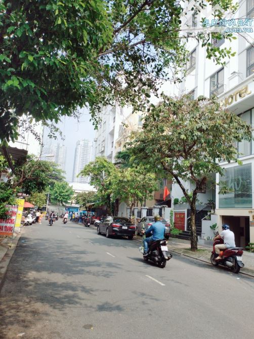 Nhà Bán MT Đường Số 79, Chỉ 12 Tỷ 7, 4 Tầng, 4m2x10, P Tân Quy, Quận 7 - 1