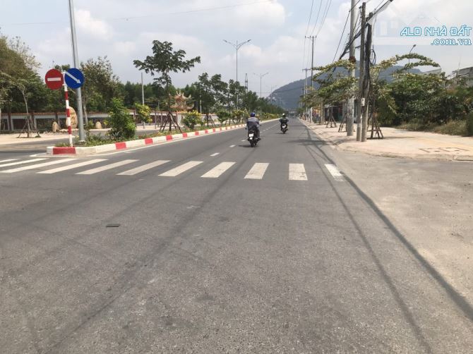 BÁN LÔ ĐẤT NGAY CẢNG CÁI MÉP THỊ VẢI, ĐẤT THỔ CƯ 150M2, GIÁ 2TỶ1 - 1