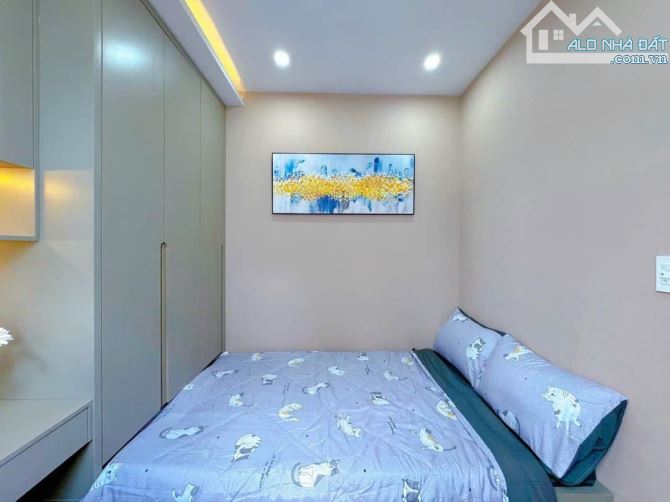 Lên Sóng 2 Em Hoa Hậu Chân Siêu Dài🆘 Đường Số 27🆘 Lê Đức Thọ Phường 6🆘4X19M 4 LẦU - 20