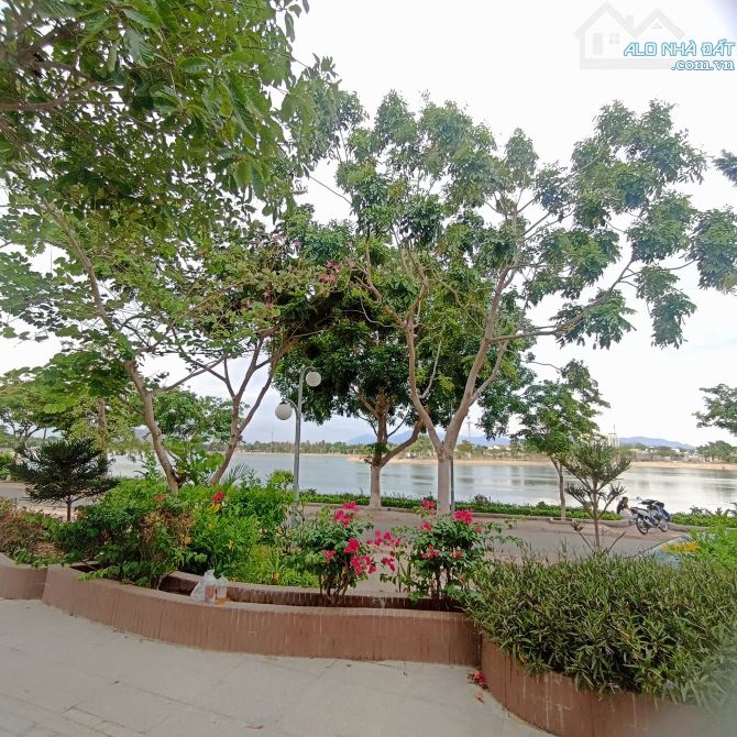 BÁN NHÀ PHỐ LIỀN KỀ GIÁ TỐT - K1 THÀNH PHỐ PHAN RANG NINH THUẬN - 2