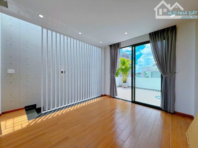 Lên Sóng 2 Em Hoa Hậu Chân Siêu Dài🆘 Đường Số 27🆘 Lê Đức Thọ Phường 6🆘4X19M 4 LẦU - 28