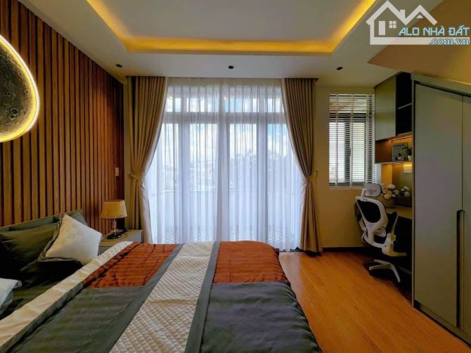 Lên Sóng 2 Em Hoa Hậu Chân Siêu Dài🆘 Đường Số 27🆘 Lê Đức Thọ Phường 6🆘4X19M 4 LẦU - 29