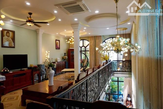 Biệt Thự ViLLa Nguyễn Trọng Tuyển, Tân Bình, 155m2, Ngang Hơn 9m, 5 Tầng, Nhỉnh 32 Tỷ - 3