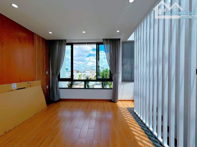 Lên Sóng 2 Em Hoa Hậu Chân Siêu Dài🆘 Đường Số 27🆘 Lê Đức Thọ Phường 6🆘4X19M 4 LẦU - 32
