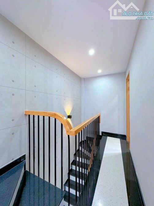 Lên Sóng 2 Em Hoa Hậu Chân Siêu Dài🆘 Đường Số 27🆘 Lê Đức Thọ Phường 6🆘4X19M 4 LẦU - 33