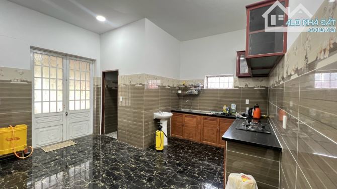 Bán Nhà TL52 Thị trấn Đất Đỏ 510m2-200tc 6,5x77m giá 3ty8 - 6
