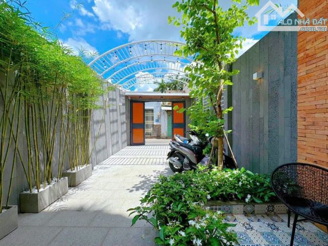 Lên Sóng 2 Em Hoa Hậu Chân Siêu Dài🆘 Đường Số 27🆘 Lê Đức Thọ Phường 6🆘4X19M 4 LẦU - 6