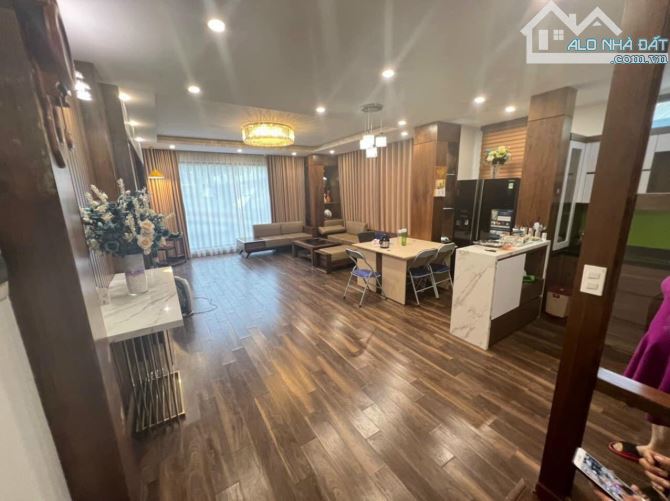 Cho thuê nhà Đồng Me – Từ Liêm DT 60m x 5 tầng nở hậu, lộc lá, ôtô đỗ, 25tr/th