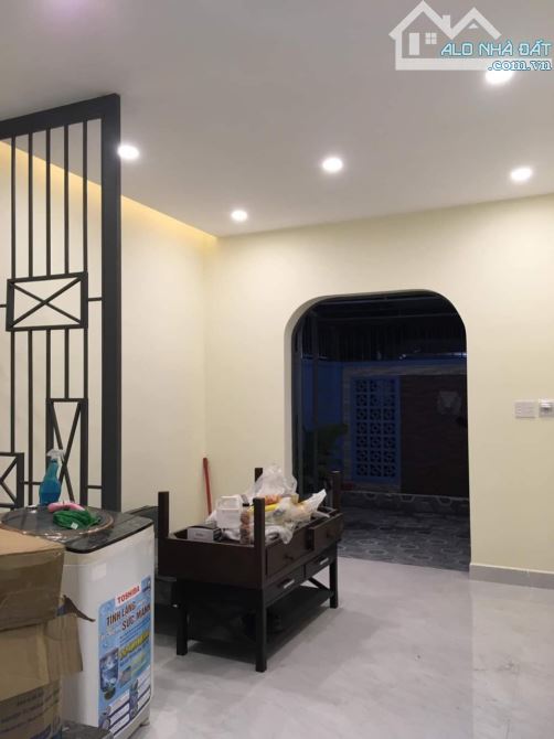 Bán nhà hẻm oto thông đường Lưu Hữu Phước , phường Rạch Dừa TPVT , , giá 4.8 tỷ 2pn 80m2