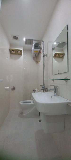 Bán Nhà Long Biên ô tô Lô góc gần hồ ở sướng 32m 4 Ngủ 4WC, full nội thất 3.5 tỷ - 2