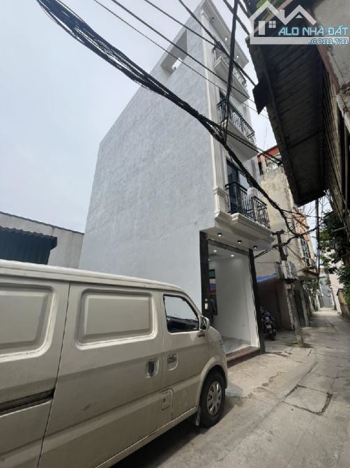 Bán Nhà : Diện tích 30m, nhà 4 tầng , mặt tiền 3.3m , Giá 3 tỷ 3 - 1