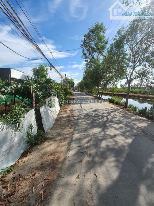 CHỦ CẦN BÁN LÔ ĐẤT VUÔNG 180M2 - NGANG 10M - ĐÔ LƯƠNG P.11- GIÁ CHỈ 2 TỶ - 1
