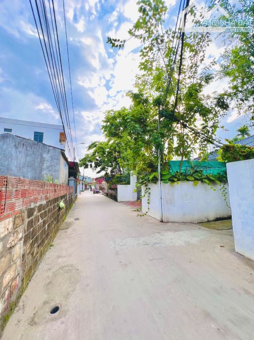 Mr Tùng bán lô đất 90m tại thôn Bấc 1 xã Thuỷ Đường trục liên thôn. Giá hơn 2 tỷ - 1