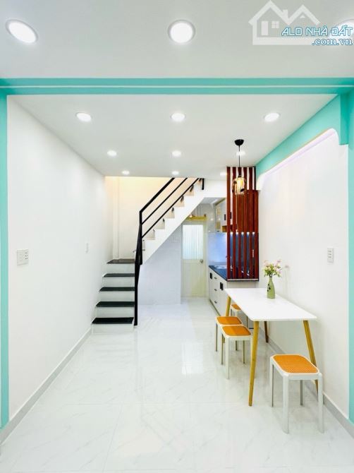 BÁN NHÀ SIÊU ĐẸP QUẬN TÂN PHÚ, 22M2, NHỈNH 2 TỶ. - 1