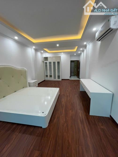 Bán Nhà Cổng Đồng La Khê 52m2 7 Tầng mặt tiền 4.16m 13 tỷ ô tô tránh vỉa hè LHCC - 1