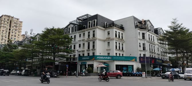 Cần bán gấp Shophuose Mặt Phố Nguyễn Chánh - Mạc Thái Tổ. 130m2 x 5 tầng lô góc giá 65 tỷ - 3