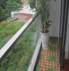 Cho thuê căn hộ thang máy đủ tiện nghi phố Lạc Chính