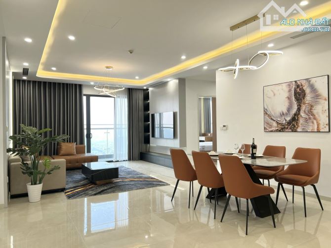 Cho thuê căn hộ 120m2, 3PN đủ đồ, vào luôn tại Five Star Kim Giang giá 14 tr/th