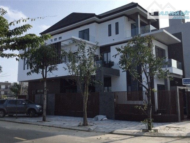Bán Nhà riêng, 180m2, 3 phòng ngủ tại Hòa Xuân, Đà Nẵng