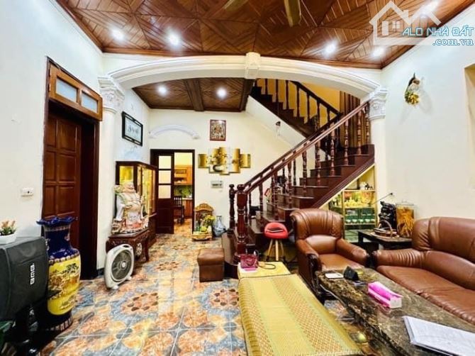 Bán GẤP🏠Tây Sơn, Đống Đa - 100m2, MT 8m - Mặt ngõ, ô tô đỗ cửa 👉Nhỉnh 12,5 tỷ - 1