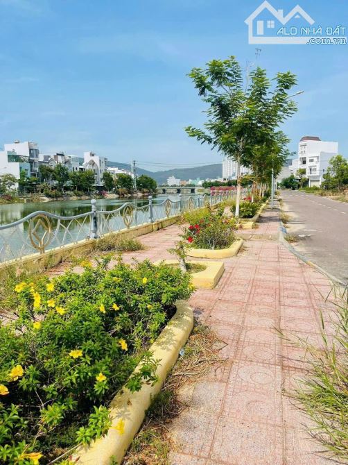 Bán lô đất đẹp view sông, Quy Nhơn, giá: 2ty350 - 1