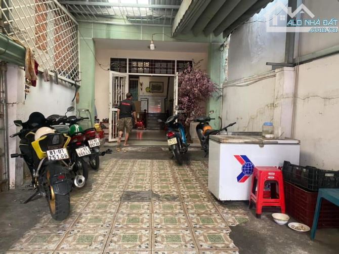 Hiếm, Nhà MT Lâm Văn Bền 4mx18m, Chỉ 13 Tỷ 5, P Tân Quy, Quận 7 - 1