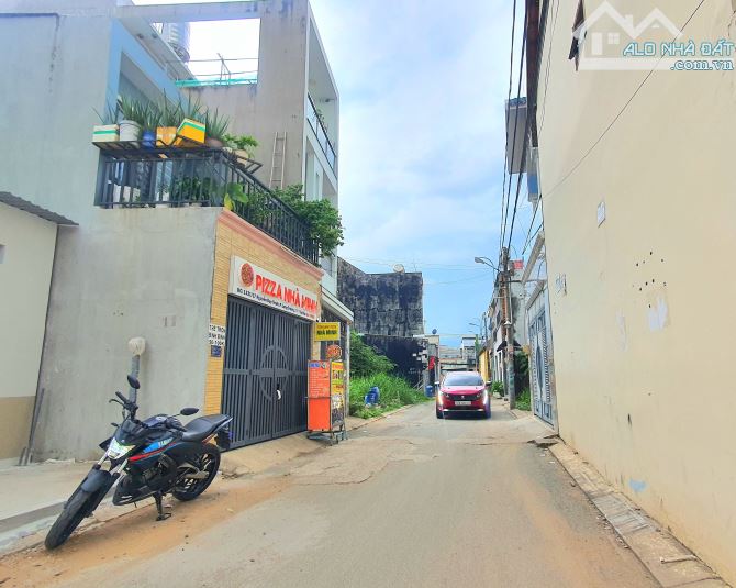 Bán lô đất 1/ Nguyễn Duy Trinh ( cách MT chỉ 30m ) - kề UBND Long Trường, Q9 - DT : 80m2 - 1