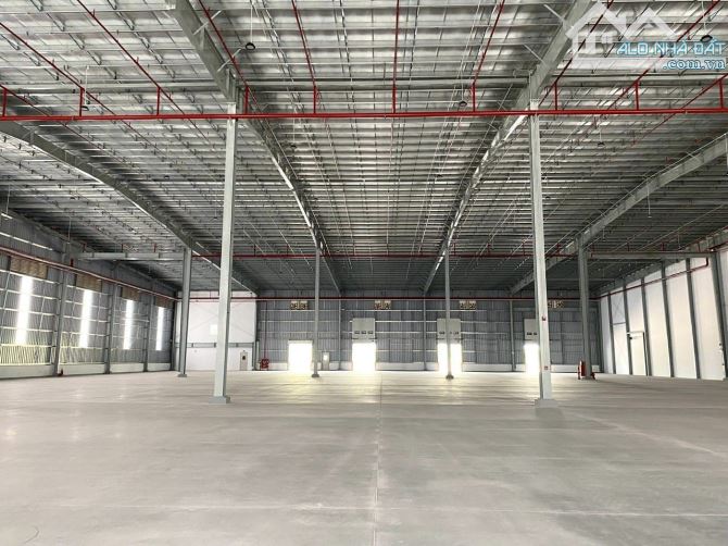 Cho thuê kho xưởng kv:5.000m2,xd: 3.000m2,110k/m2, Quốc Lộ 1A,Bình Tân - 2