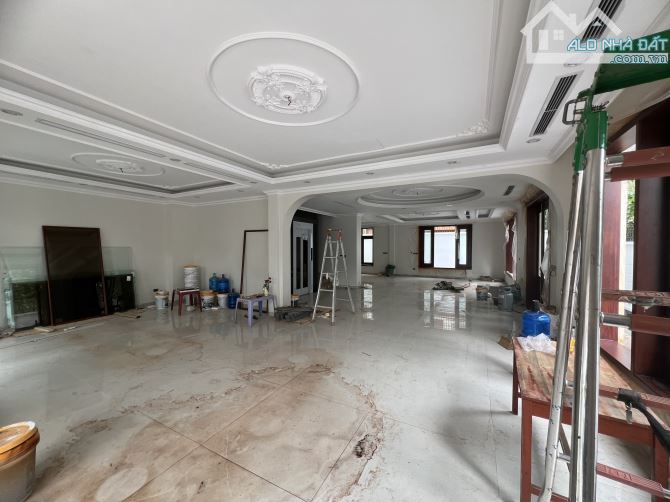 Cho thuê căn góc đường lớn kđt Dương Nội - Hà Đông nhà mới hoàn thiện,có điện mặt trời - 3