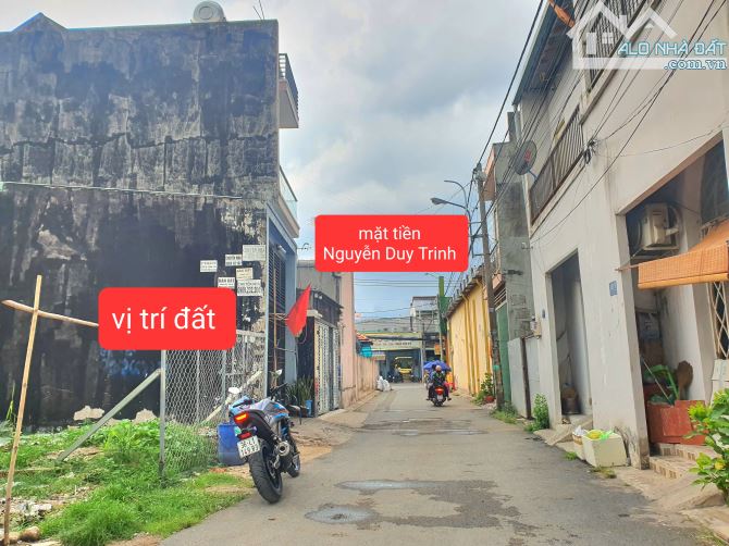 Bán lô đất 1/ Nguyễn Duy Trinh ( cách MT chỉ 30m ) - kề UBND Long Trường, Q9 - DT : 80m2 - 3