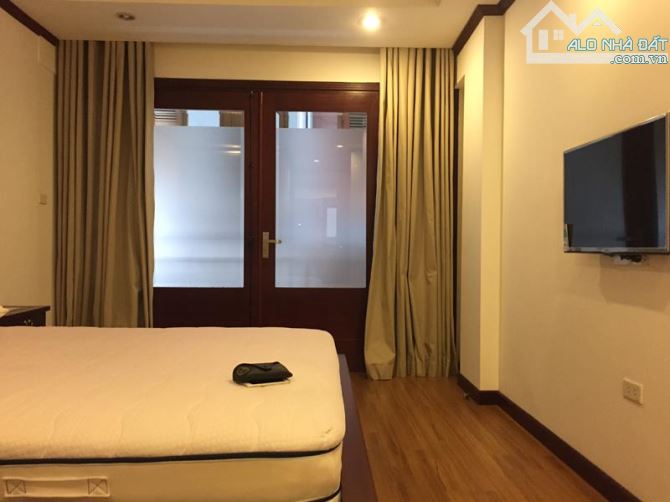 Cho thuê căn hộ chung cư thang máy đủ tiện nghi phố Lý Nam Đế, Cửa Đông - 4