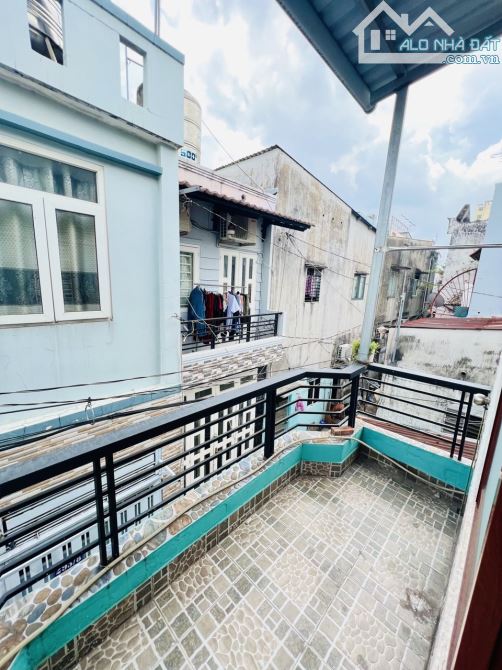 Thống Nhất P.16 Gò Vấp 28m2 2 tầng 2 tỷ95 - 5