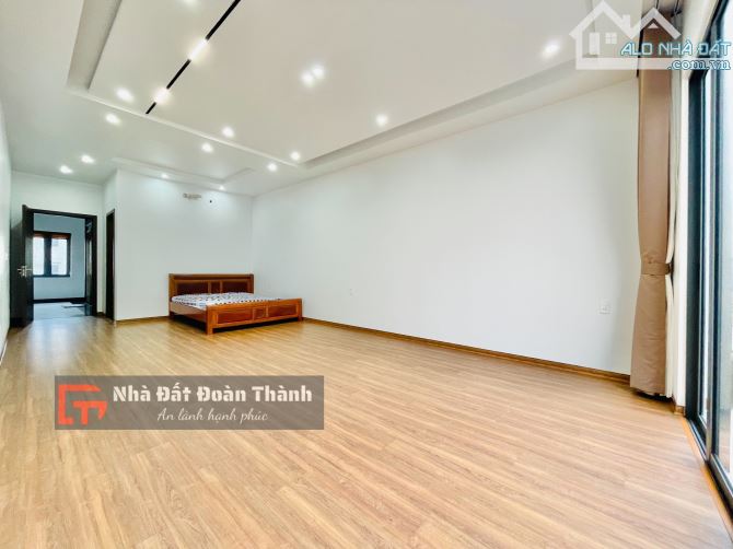 Nhà phố dân xây độc lập trung tâm phố Lê Hồng Phong - 5